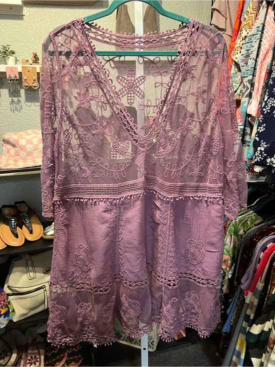 Tops - Lavender Embroidered Lace Tunic